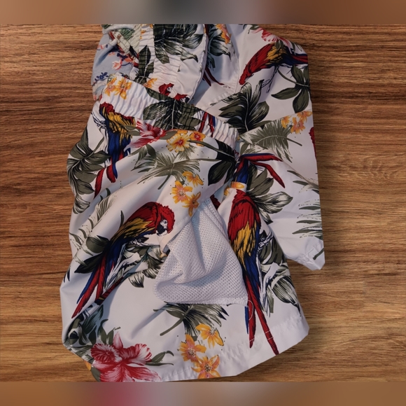 Club Room White Tropical Print Swim Trunks - Picture 7 of 7